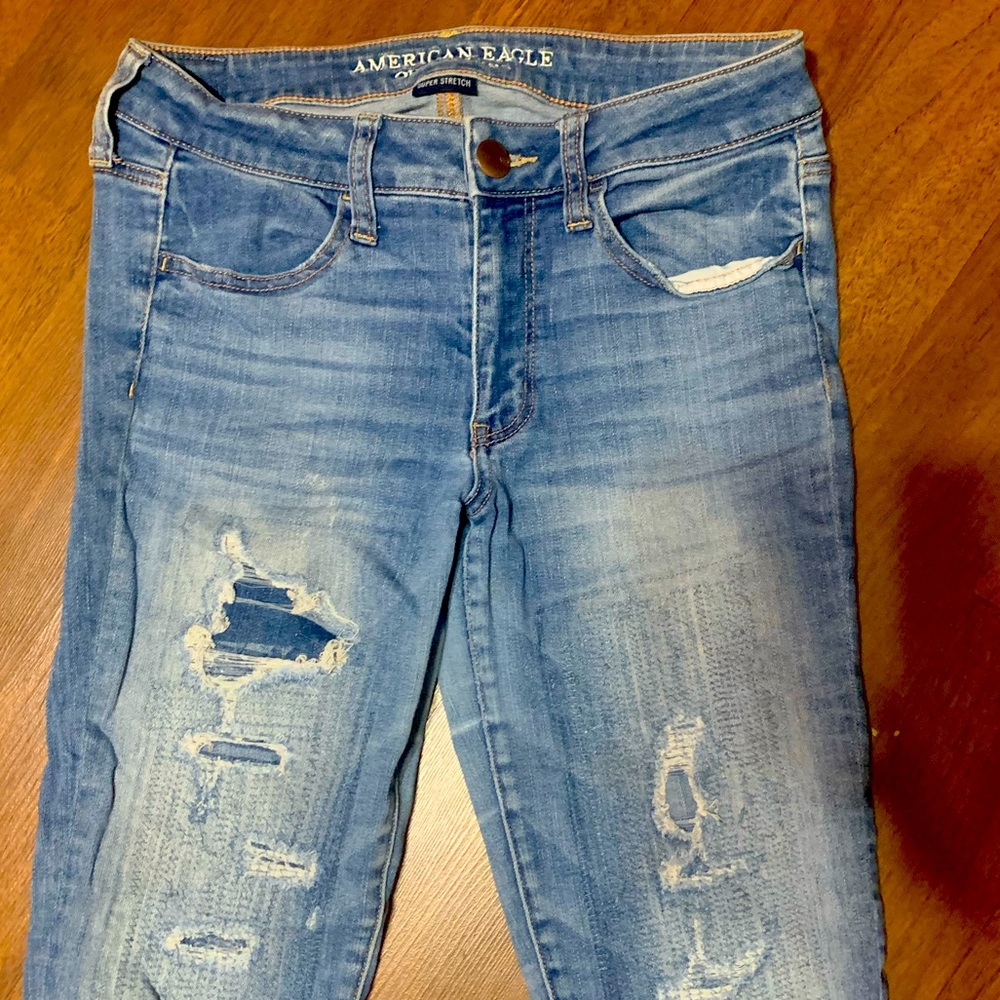 Size 8 American Eagle skinny jeans